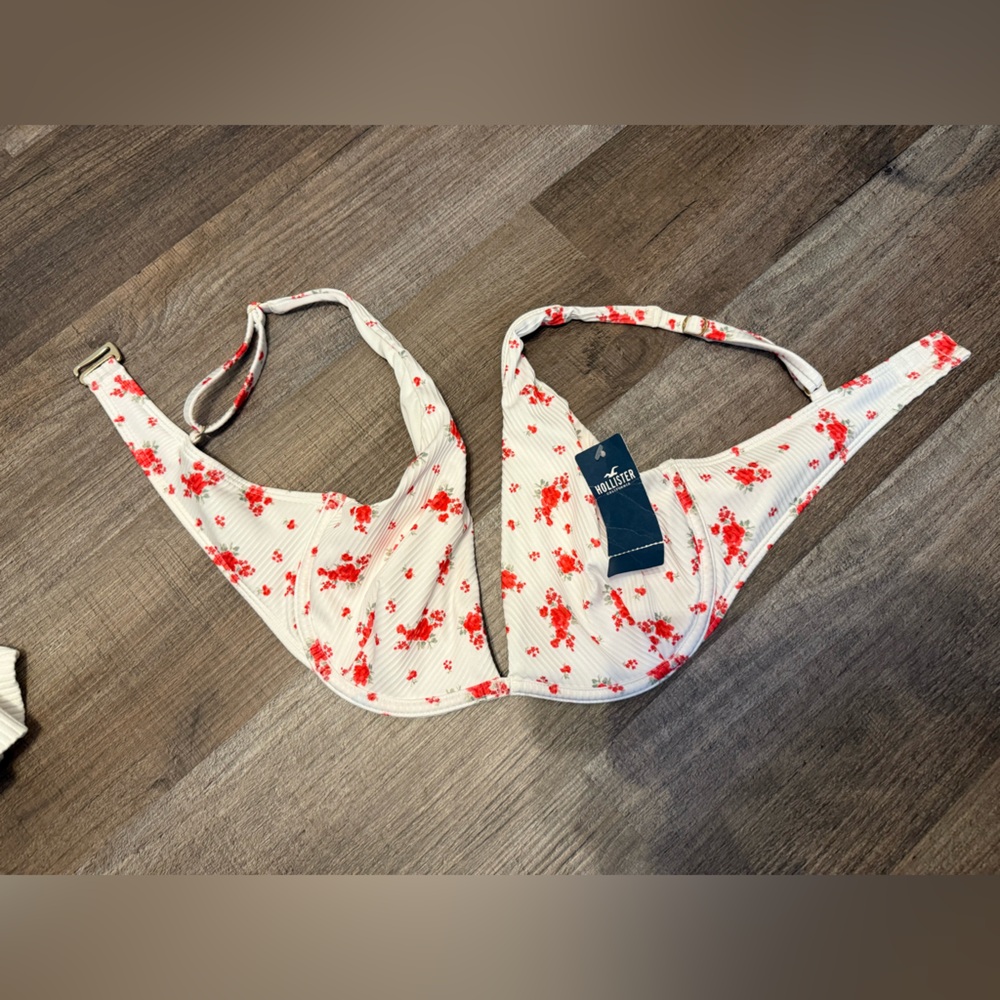 Hollister White and Red Patterned Bikini Top